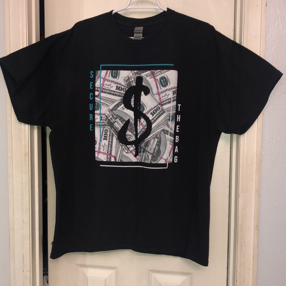 Gildan “Secure The Bag” Black T-shirt